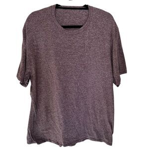 Lululemon Men’s heathered burgundy short sleeve Tee size XL